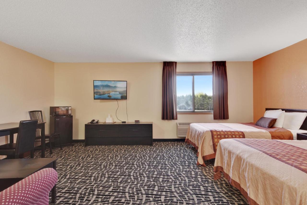 Americas Quality Inn & Suites - Finlayson Εξωτερικό φωτογραφία
