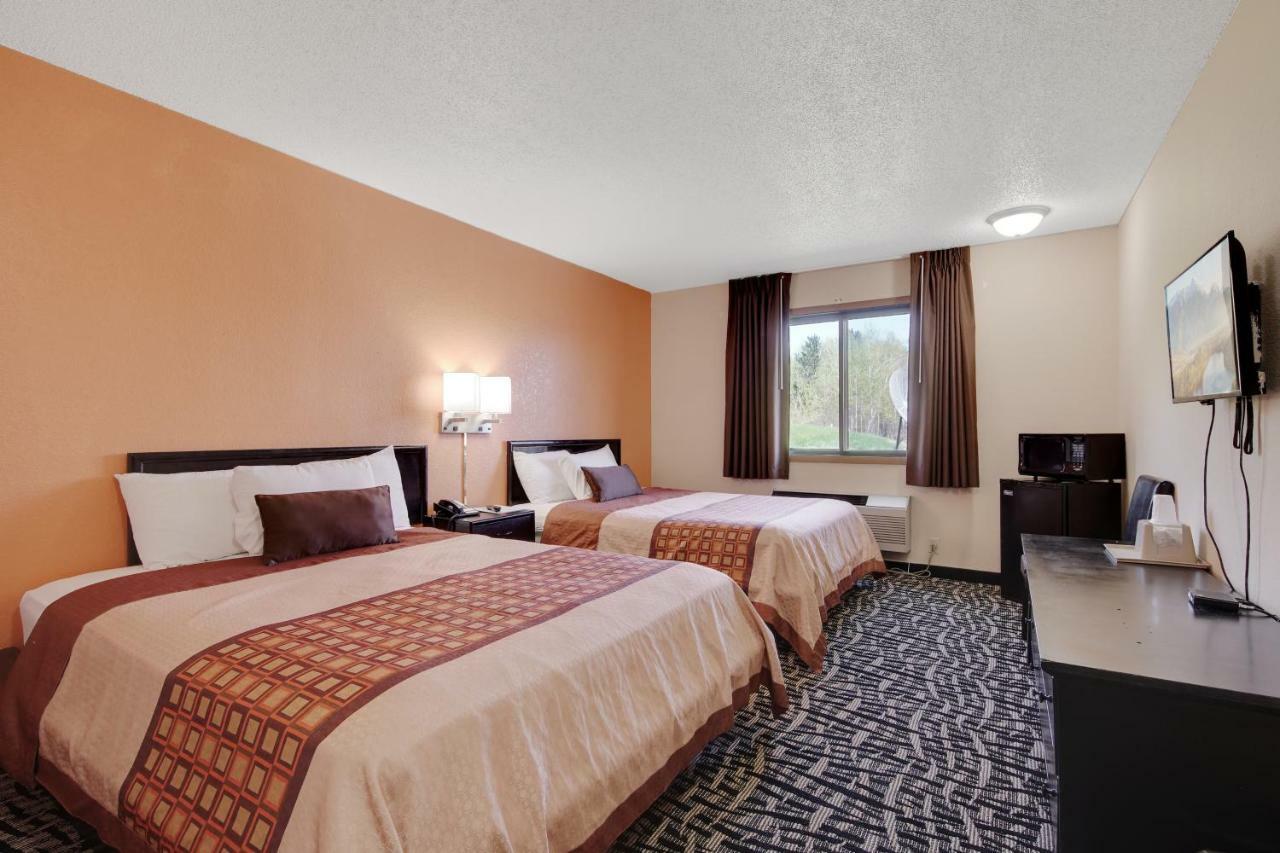 Americas Quality Inn & Suites - Finlayson Εξωτερικό φωτογραφία